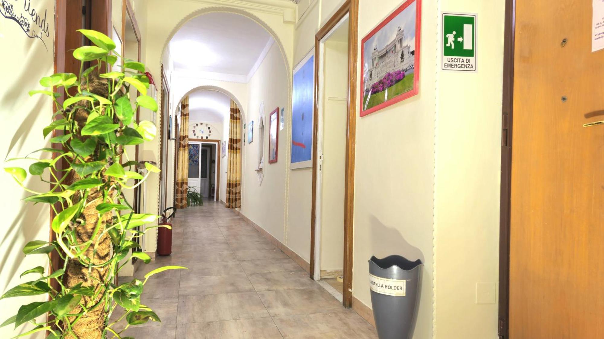 A Casa Simpatia Vaticano- Check-in Only By Appointment At Least 2 In Advance Pensión