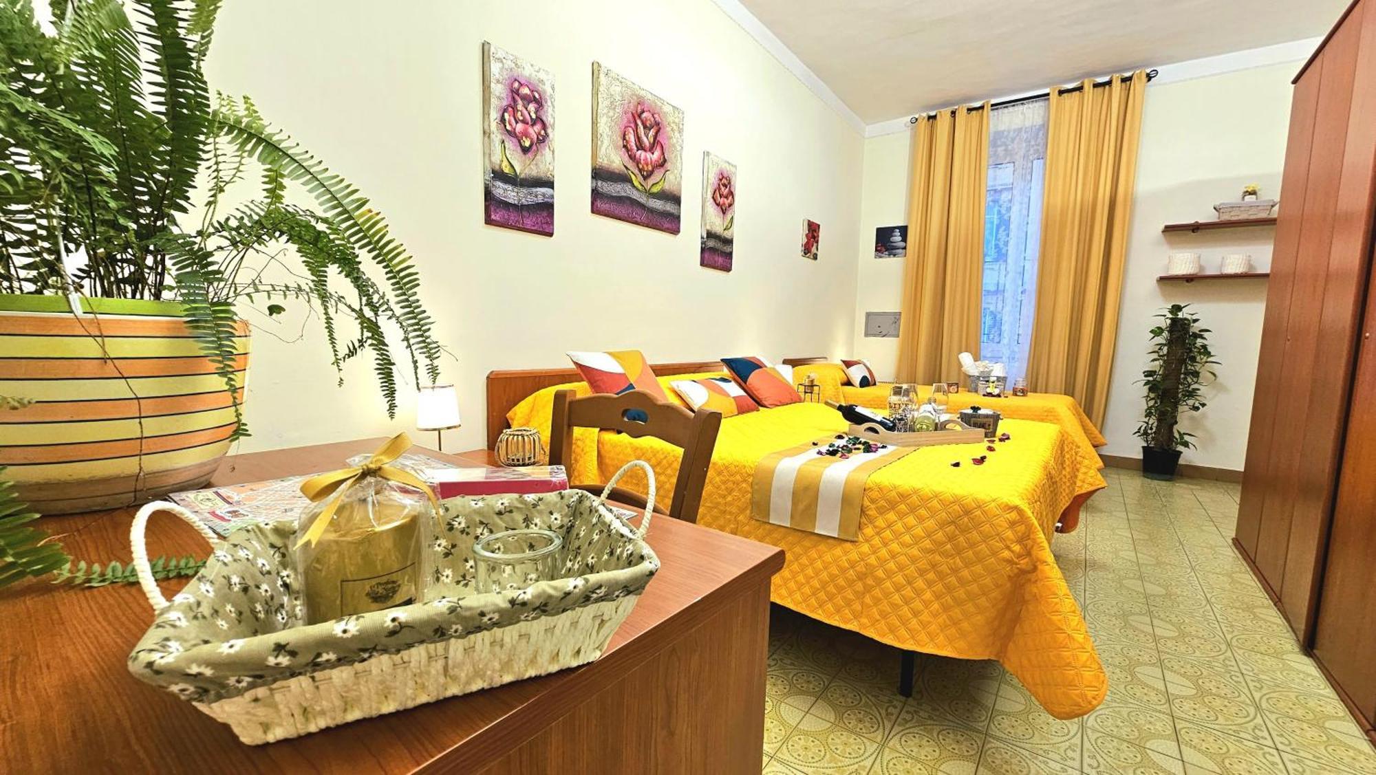 Affittacamere A Casa Simpatia Vaticano- Check-in Only By Appointment At Least 2 In Advance *