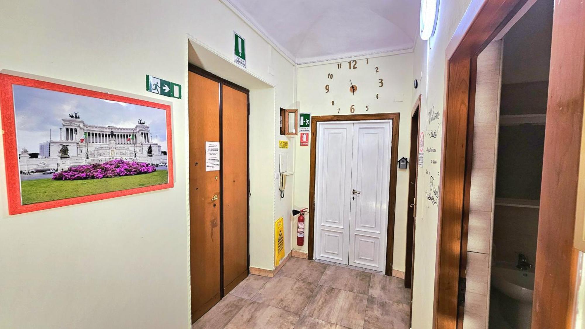 A Casa Simpatia Vaticano- Check-in Only By Appointment At Least 2 In Advance *